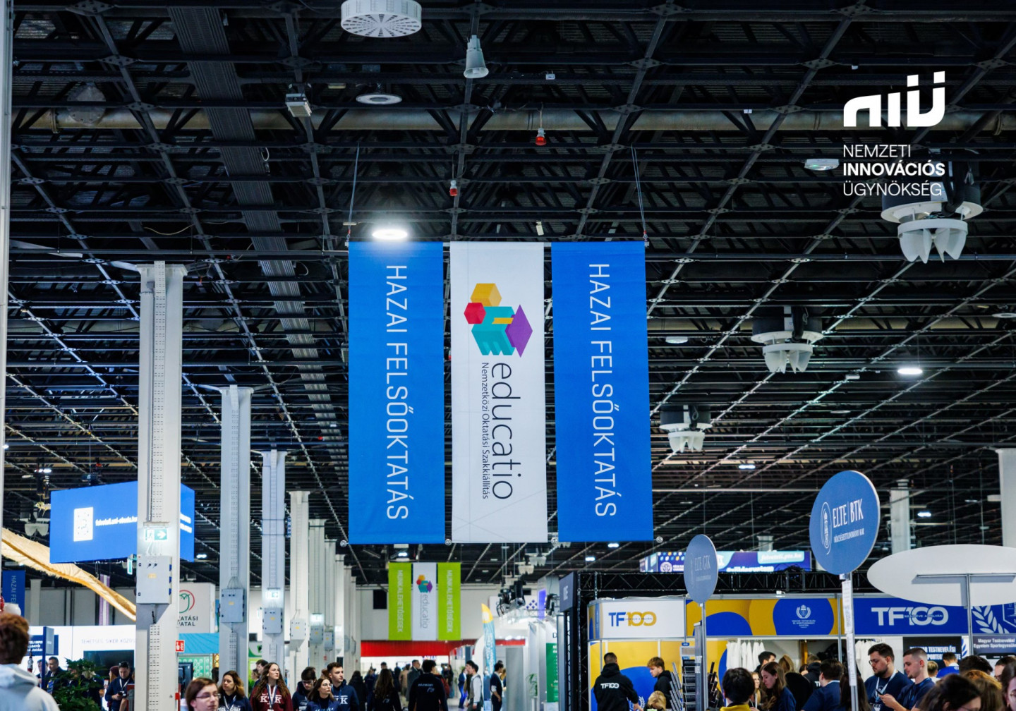 Educatio - Előtérben a külföldi ösztöndíjak és a kutatói életpálya